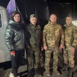 Автомобили, тёплые вещи и медикаменты: «Единая Россия» формирует грузы для бойцов на фронт