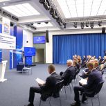 Дмитрий Медведев: В новую Народную программу «Единой России» поступило почти три миллиона предложений