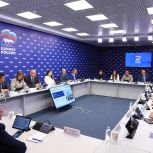 «Единая Россия» в 2026 году организовала более 10 тысяч тренировок для жителей регионов