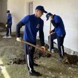 Волонтёры лагеря «Дагестанский рубеж» помогли в благоустройстве более 200 объектов в сёлах Хасавюртовского района республики