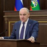 Рашид Темрезов избран главой Карачаево-Черкесии — его выдвинула «Единая Россия»
