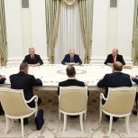 Владимир Путин: «Единая Россия» играет особую роль в укреплении государства и никогда не отличалась популизмом