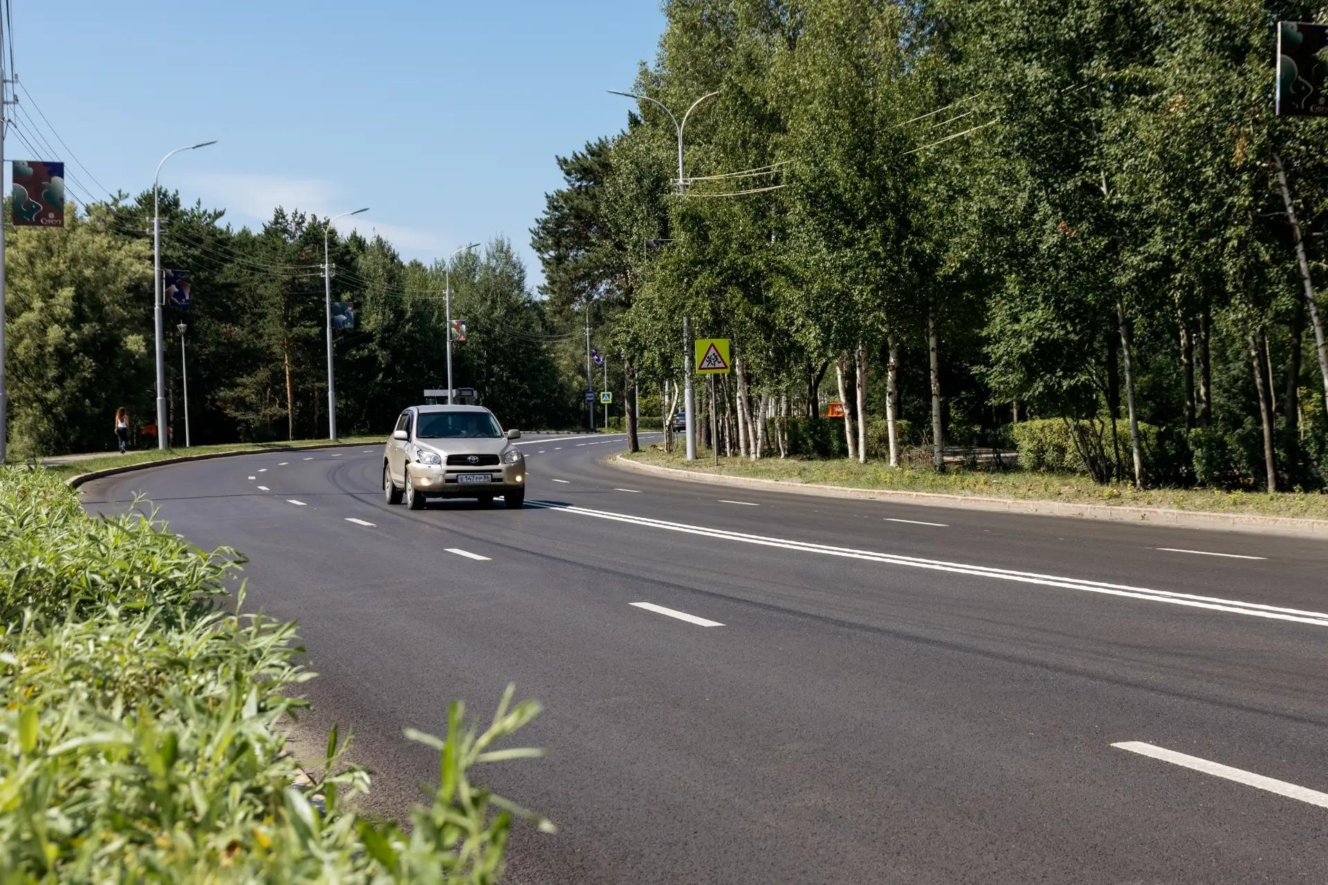В Сургуте на бульваре Свободы полностью завершились работы по ремонту дороги