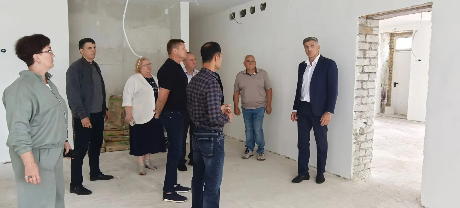 В Тамбовской области депутаты и активисты партии проверили капремонт детского сада «Теремок»