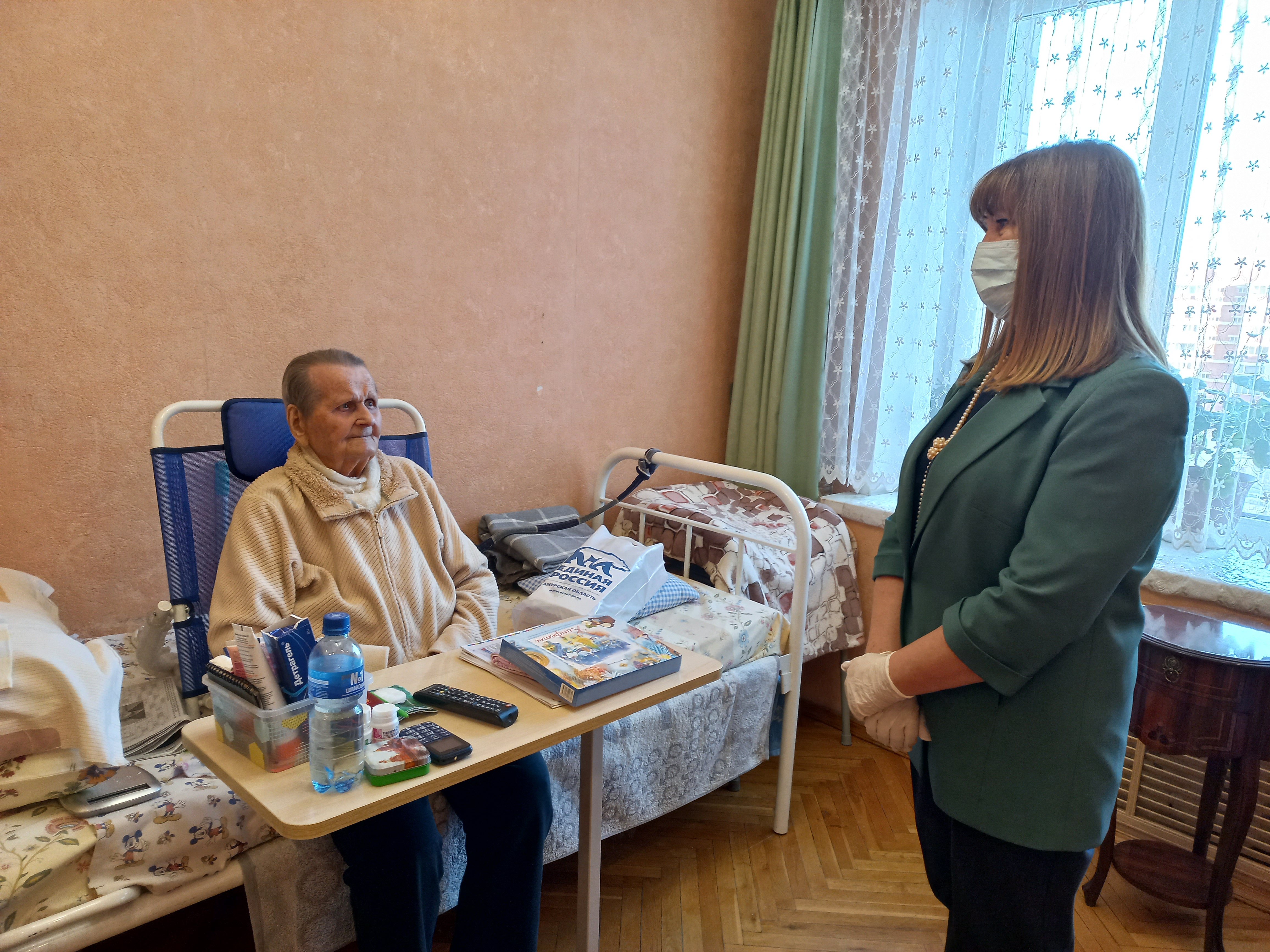 В Приамурье стартовала акция «С Новым годом, ветеран!»
