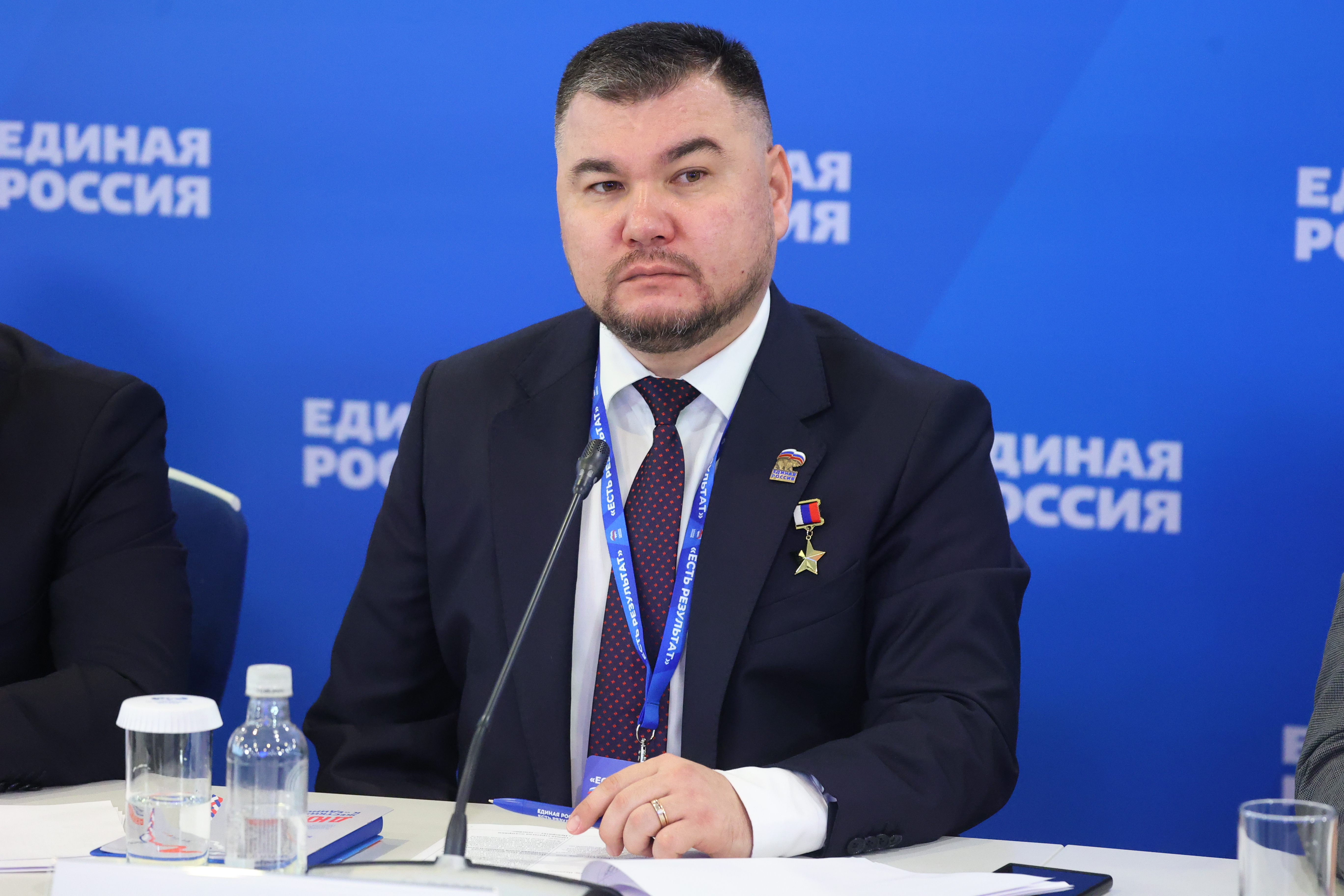 Круглый стол «Забота о Героях: всесторонняя поддержка участников СВО и их семей»