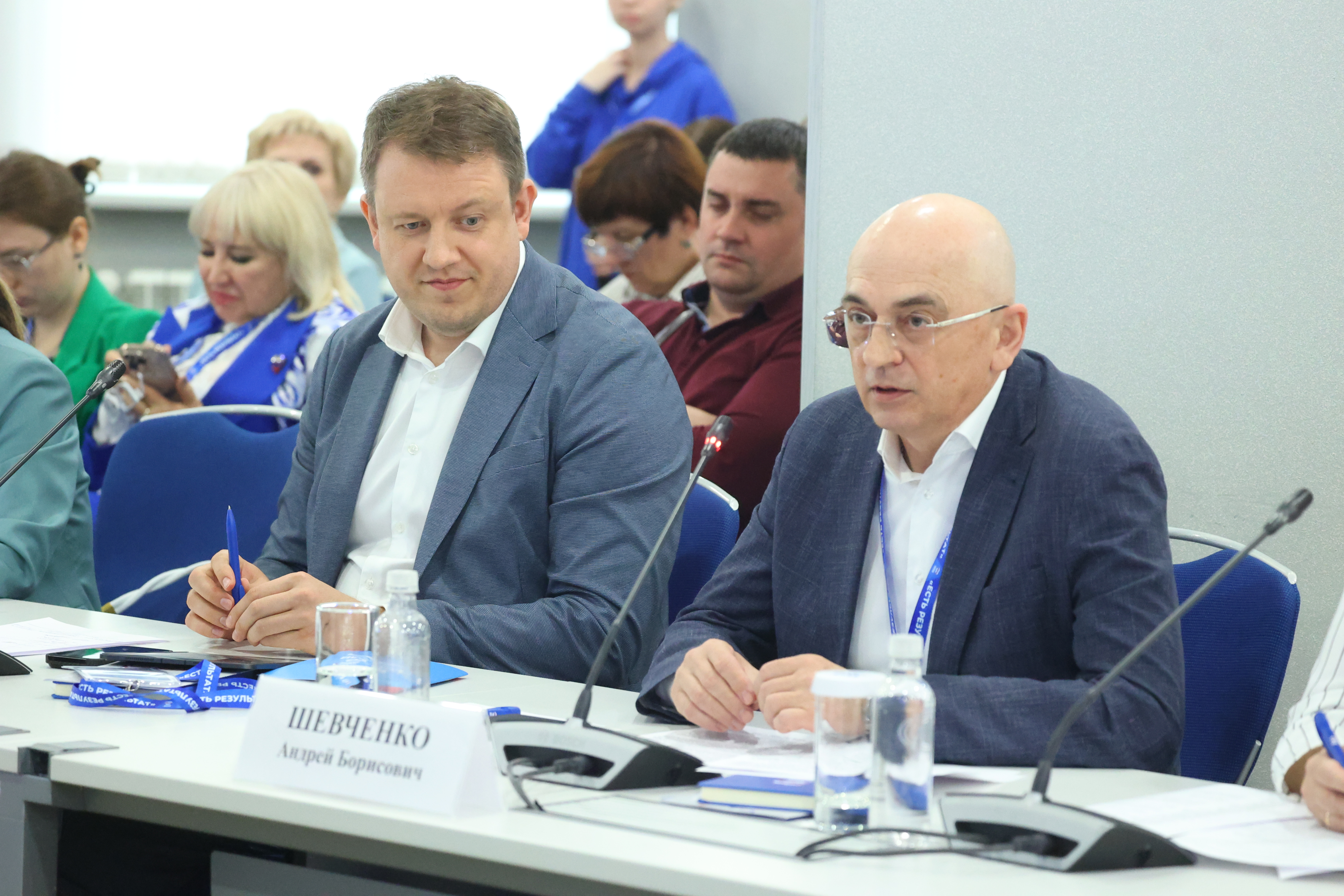 Круглый стол «Технологическое лидерство и сильная экономика: передовая наука, инновационная промышленность и квалифицированные кадры»