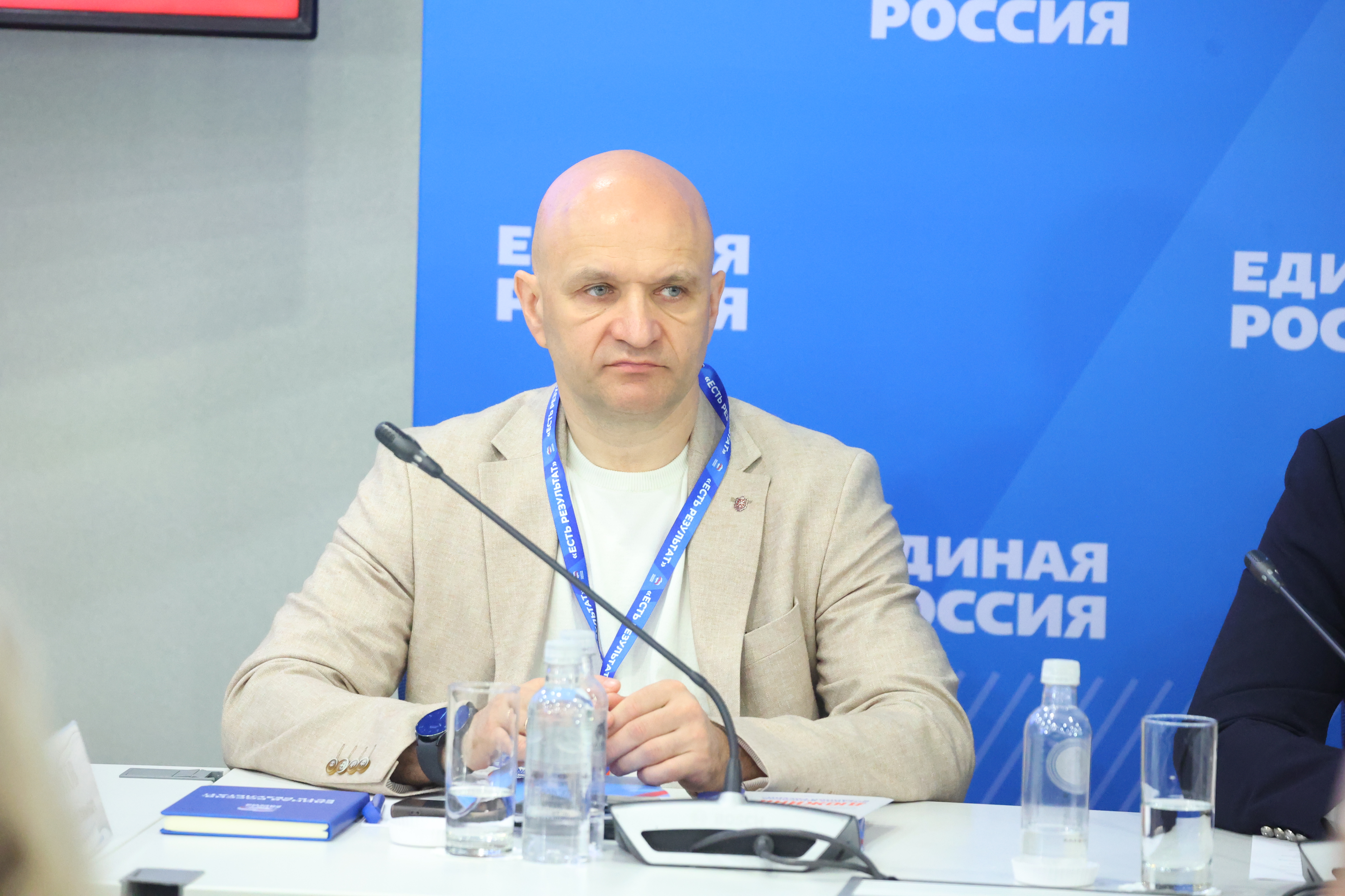 Круглый стол «Технологическое лидерство и сильная экономика: передовая наука, инновационная промышленность и квалифицированные кадры»