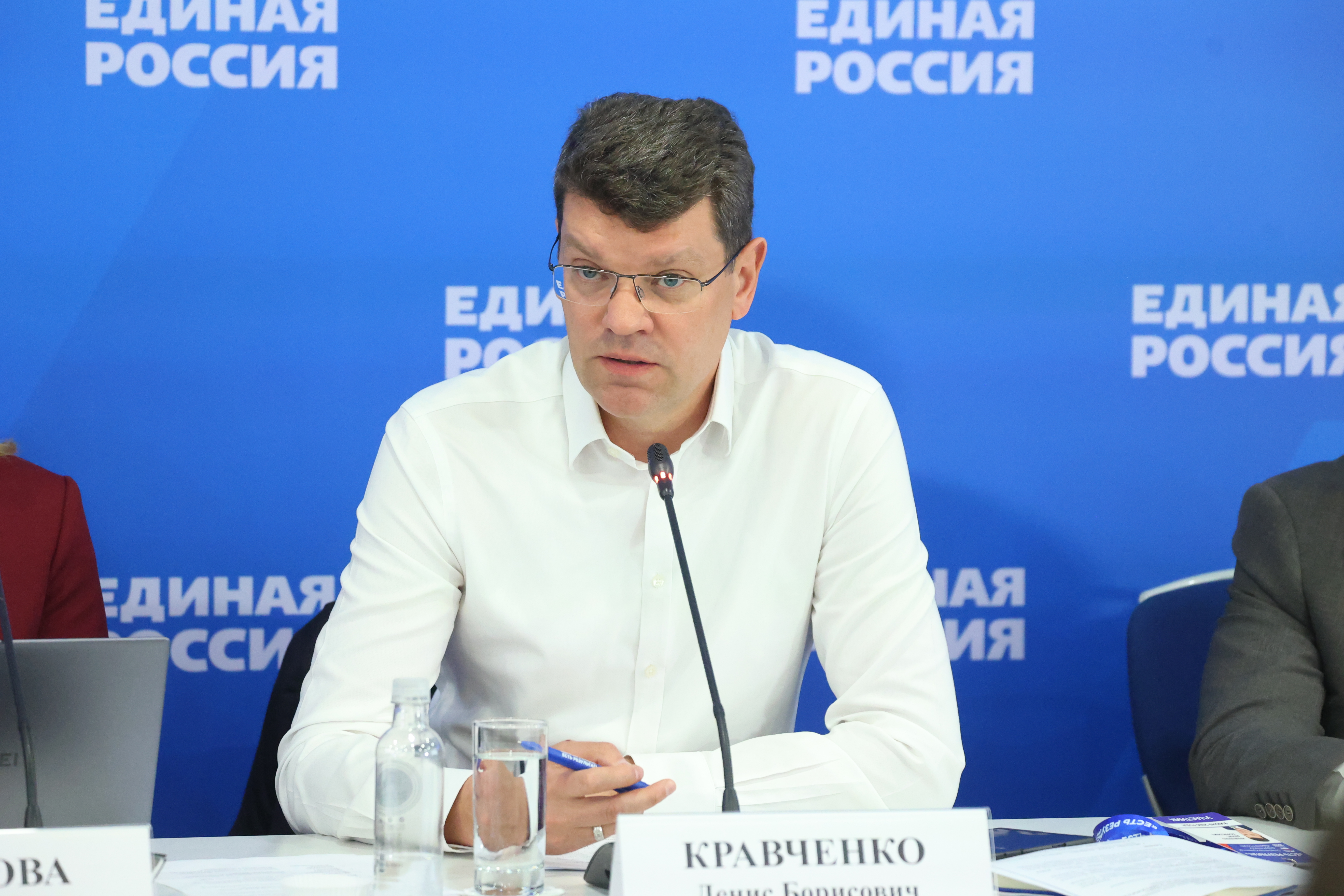 Круглый стол «Технологическое лидерство и сильная экономика: передовая наука, инновационная промышленность и квалифицированные кадры»