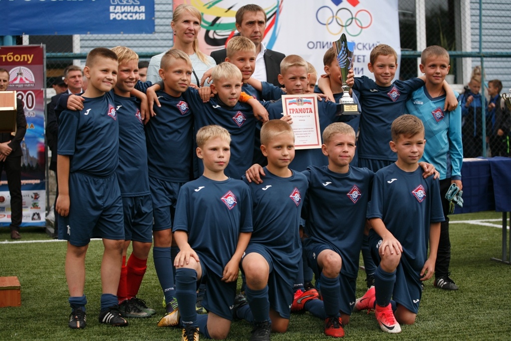 Седьмой международный турнир по футболу «Кубок наших надежд – 2017» прошел в Брянске в рамках партпроекта «Единой России» «Детский спорт»
