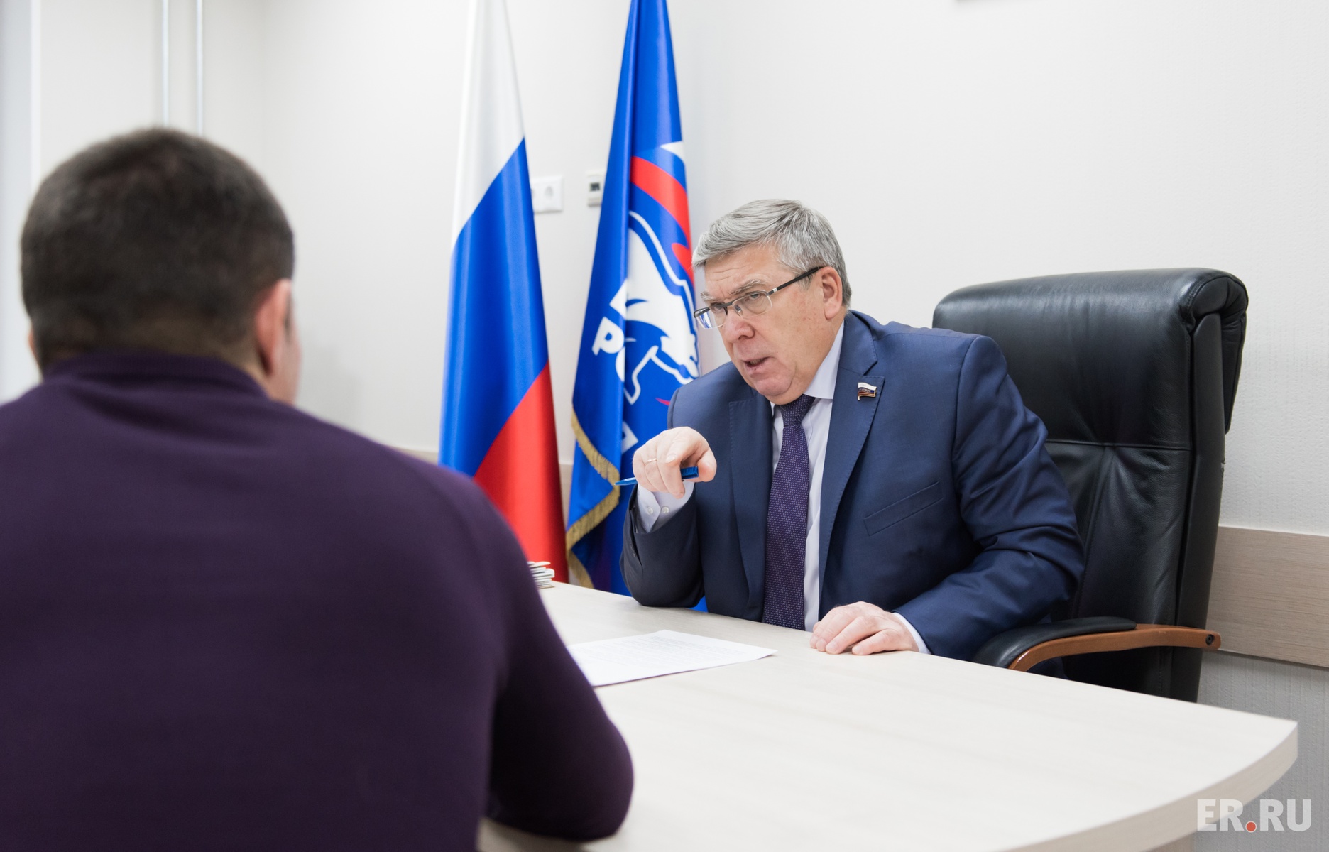   Валерий Рязанский провел прием граждан в Центральной общественной приемной Партии