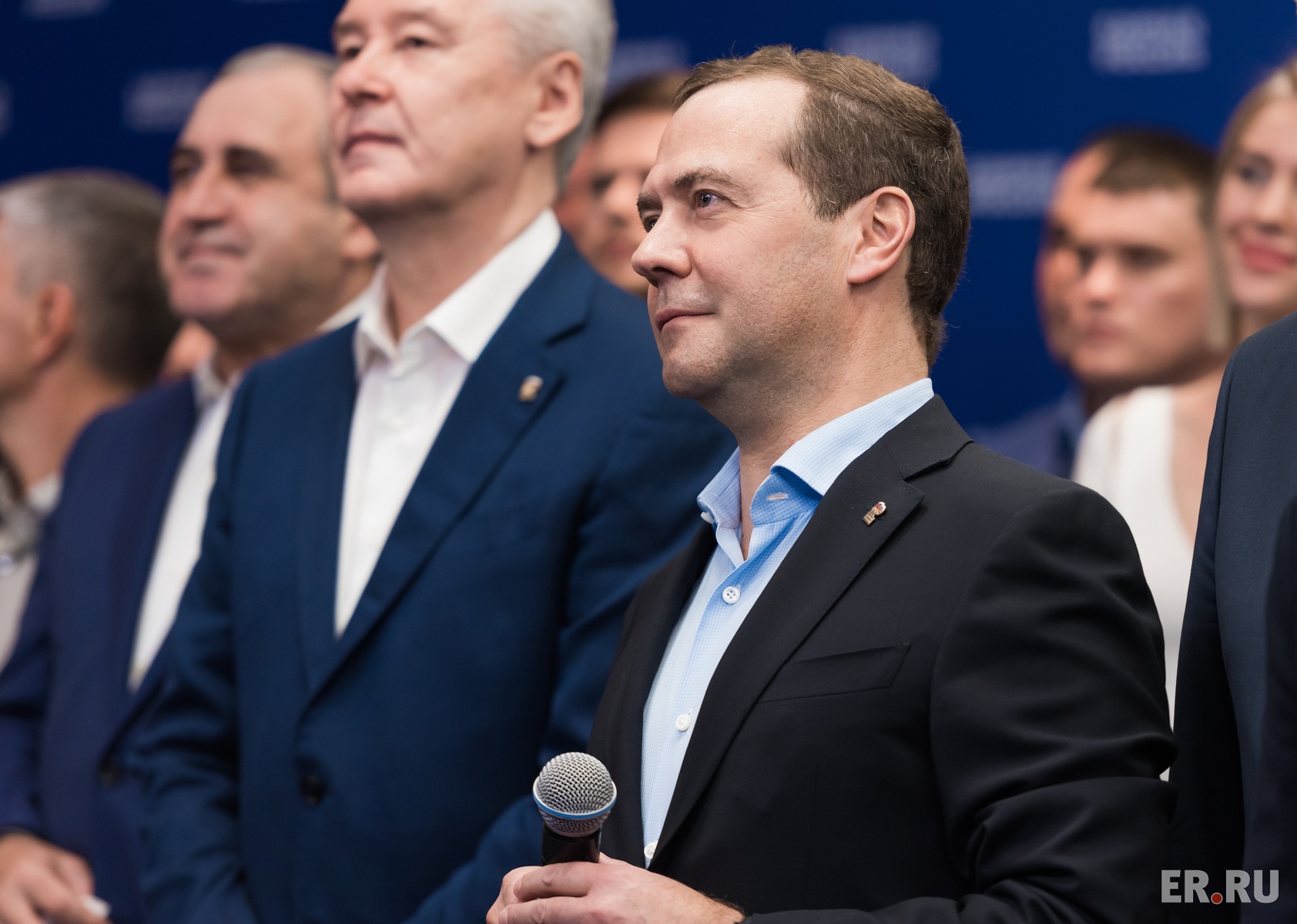  Дмитрий Медведев принял участие в итоговом селекторе с региональными отделениями ЕР, посвященном ЕДГ