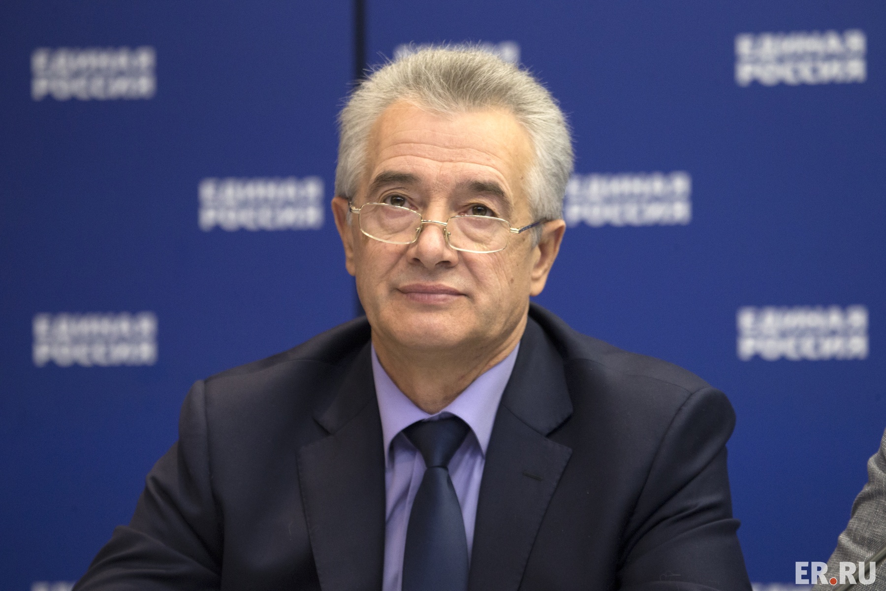  Селекторное совещание на тему «О реализации направления «Реконструкция спортивных залов в сельских школах» в рамках федерального партийного проекта «Детский спорт» в 2018 году и задачах на 2019 год»