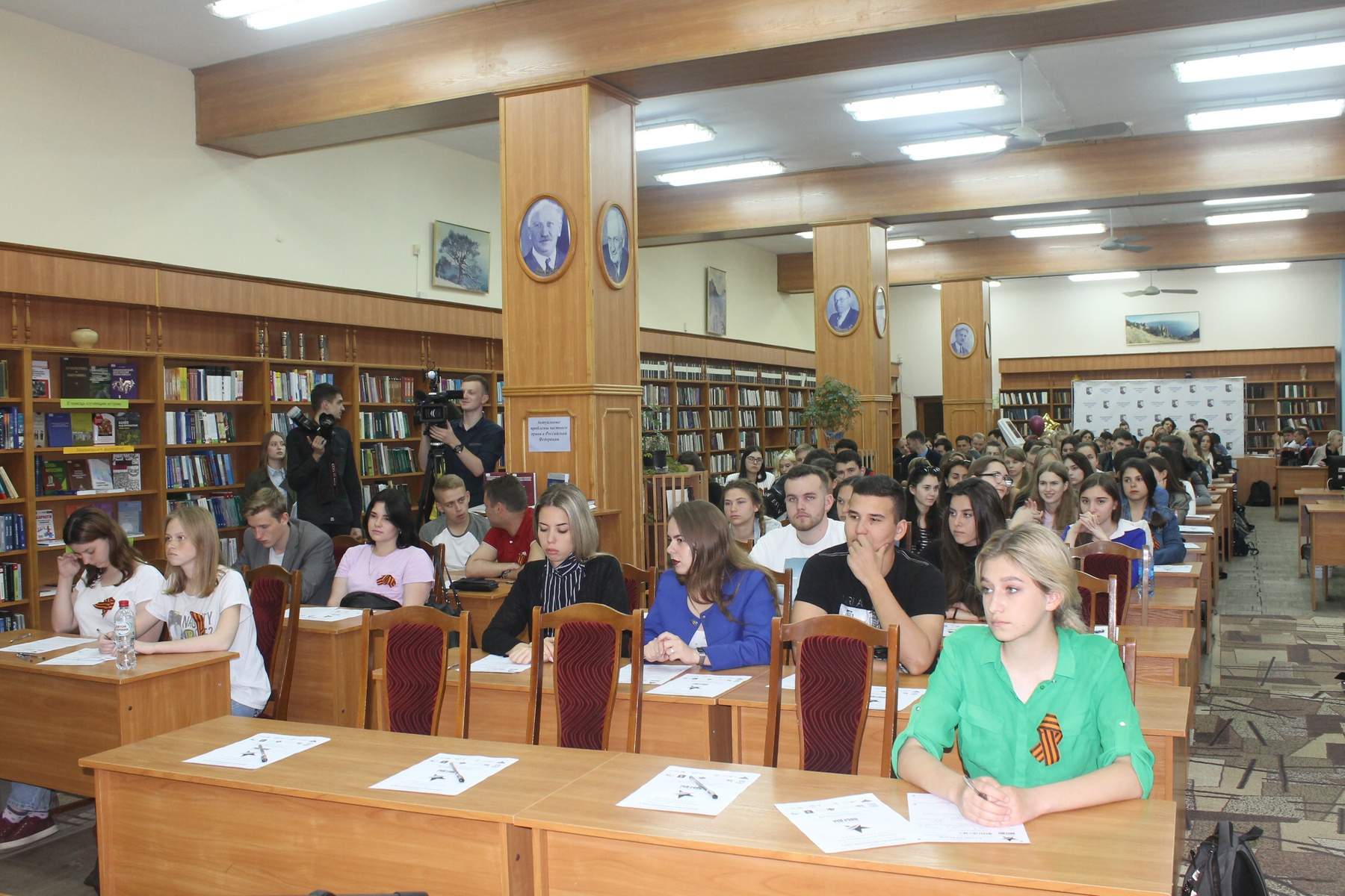   В России проходит историческая акция «Единой России» «Диктант Победы». Крым