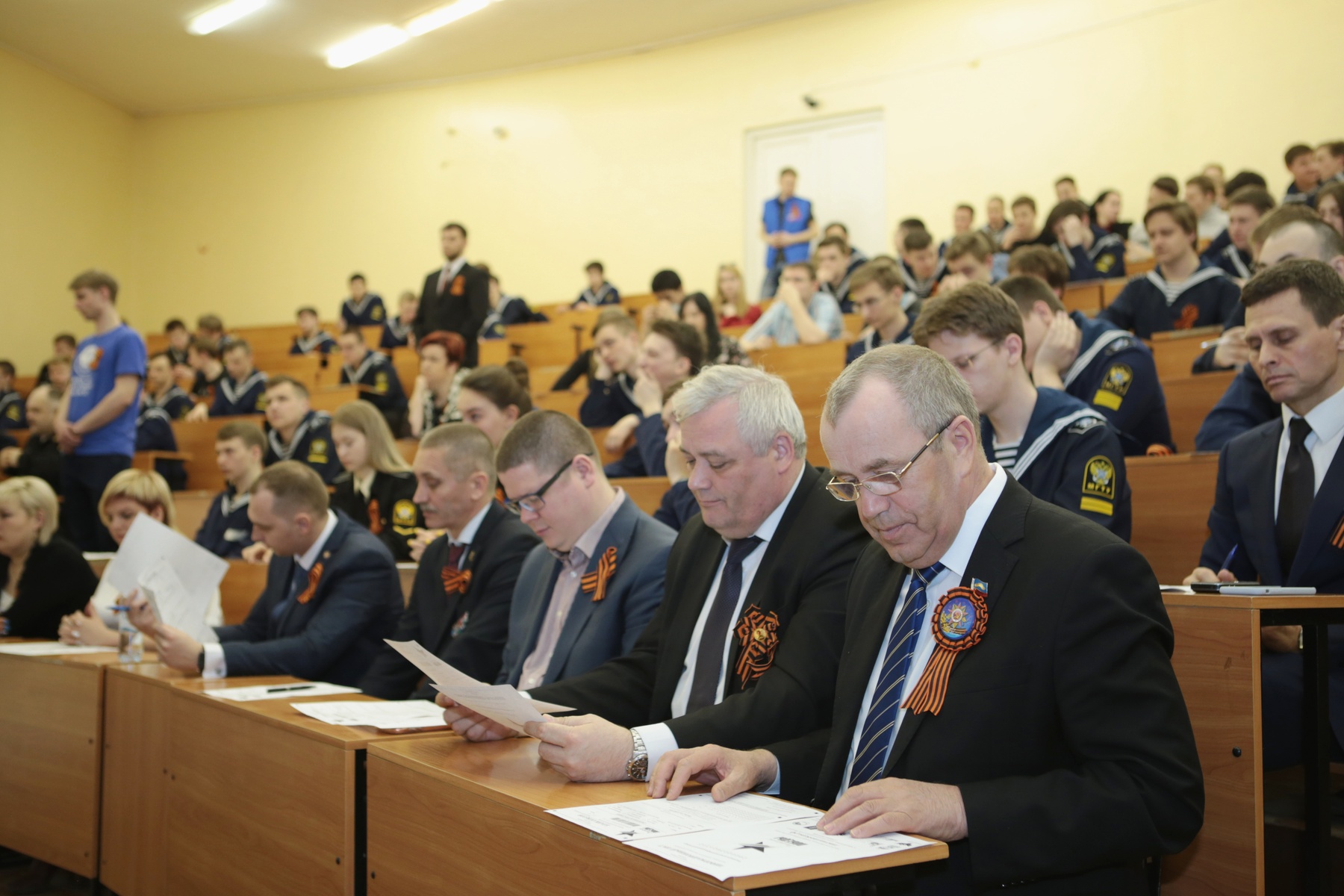  В России проходит историческая акция «Единой России» «Диктант Победы». Мурманск