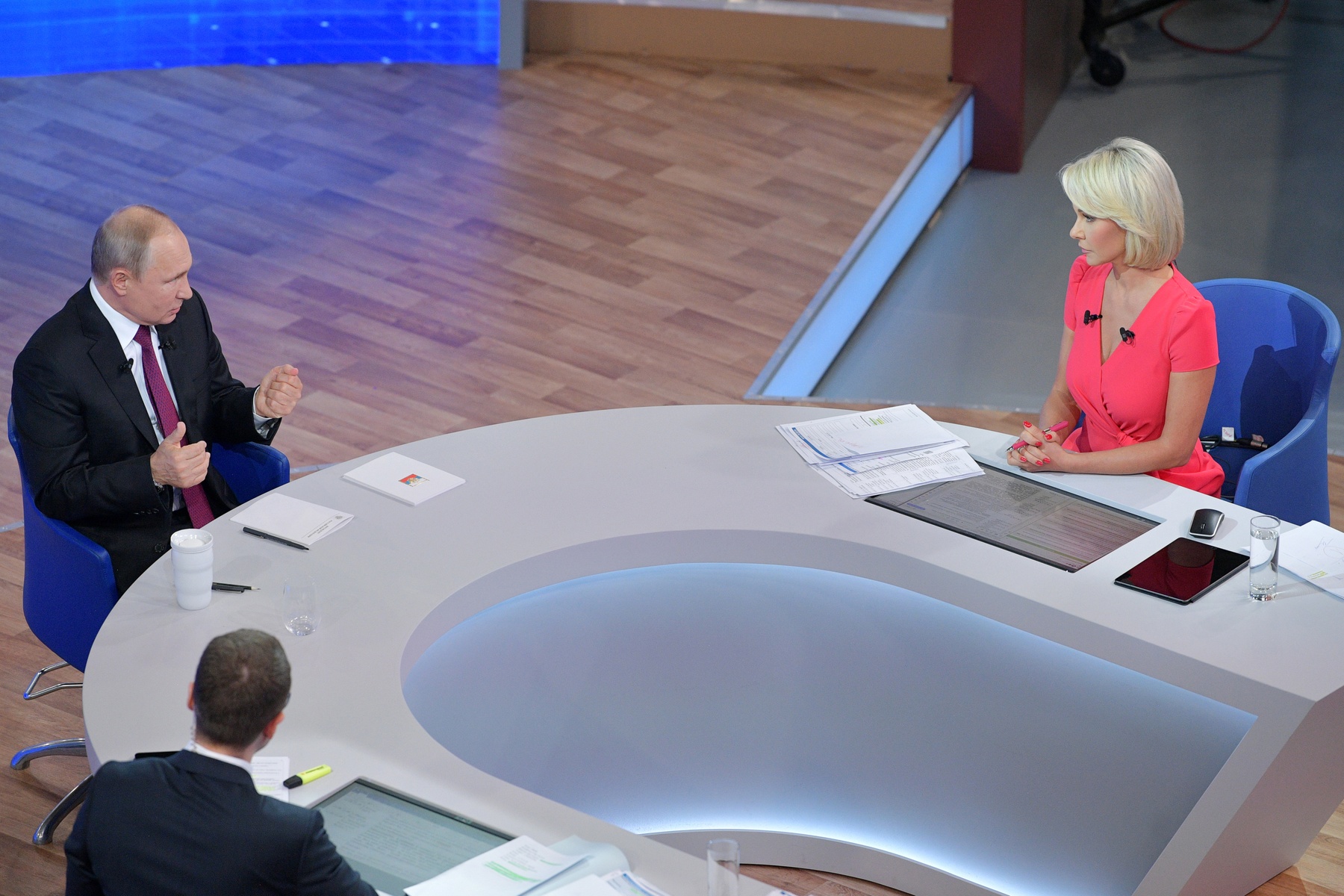   Ежегодная специальная программа «Прямая линия с Владимиром Путиным». Фото: Алексей Дружинин/РИА Новости