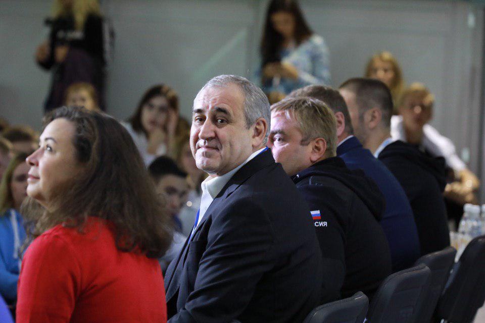  «Единая Россия» приняла участие во Всероссийском молодежном образовательном форуме «Территория смыслов». Фото: duma-er.ru