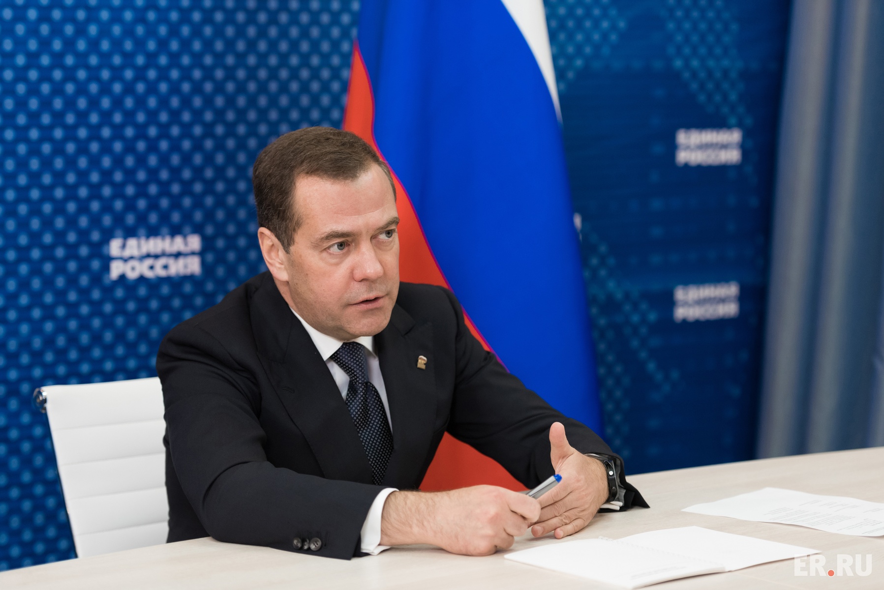  Дмитрий Медведев провел прием граждан в Центральной общественной приемной Партии